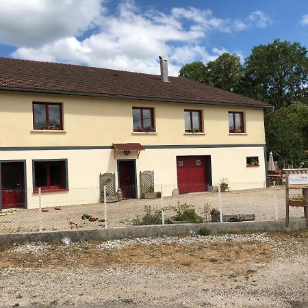Les 3Crokignols, Maison D'Hote Familiale. Saffloz Ngoại thất bức ảnh